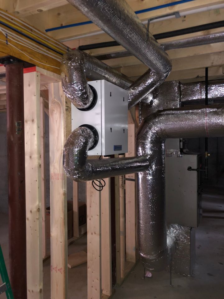 Residential air conditioning equipment